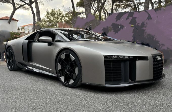ALT : Audi Nuvolari 1001 ch présentée lors d'un événement en Allemagne