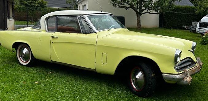 Studebaker Champion 1953 conservée dans son état d'origine après plusieurs décennies