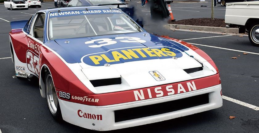 Nissan 260Z de course engagée par l'écurie Newman Sharp Racing