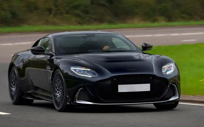 Aston Martin DBS 770 Ultimate, ultime évolution de la légendaire GT britannique