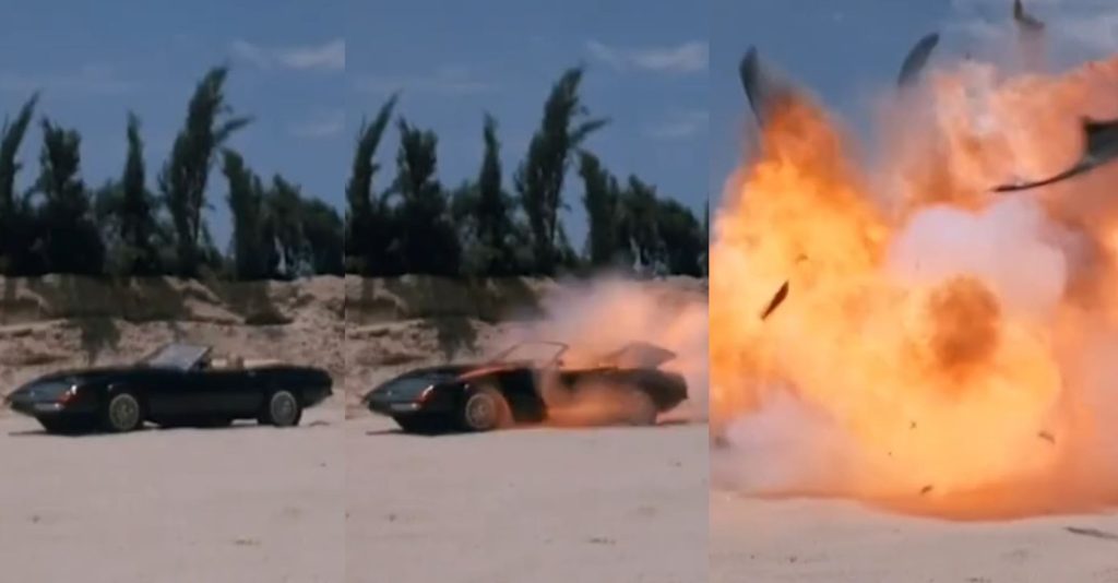 Destruction de la fausse Ferrari Daytona de Miami Vice avant l'arrivée de la Testarossa