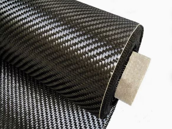 Rouleau de tissu en fibre de carbone tissé utilisé pour les composites automobiles