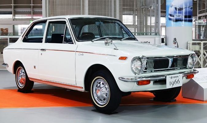 Toyota Corolla 1966, modèle emblématique de la réputation des voitures japonaises