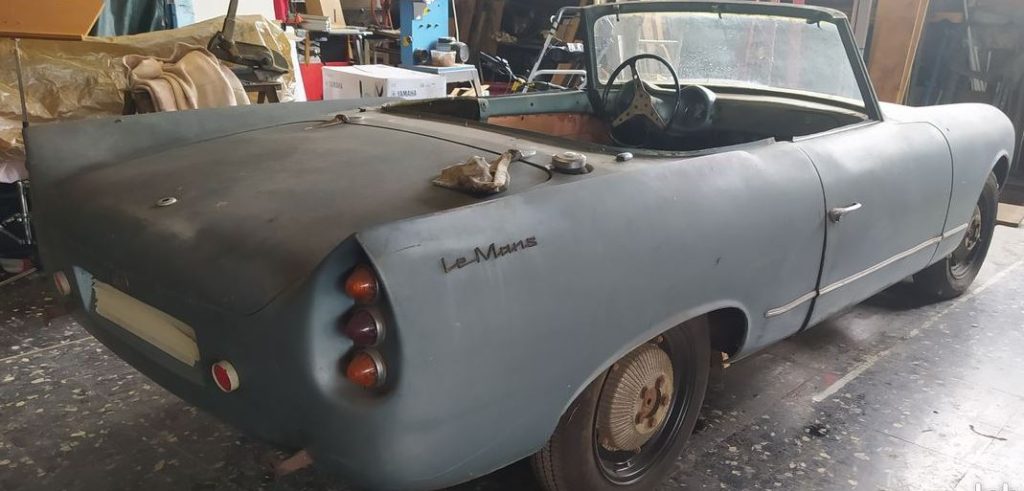 Panhard DB Le Mans Cabriolet 1962 dans son état de sortie de grange avant restauration