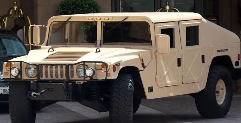 Hummer H1 beige appartenant à Arnold Schwarzenegger, surnommé Terminator