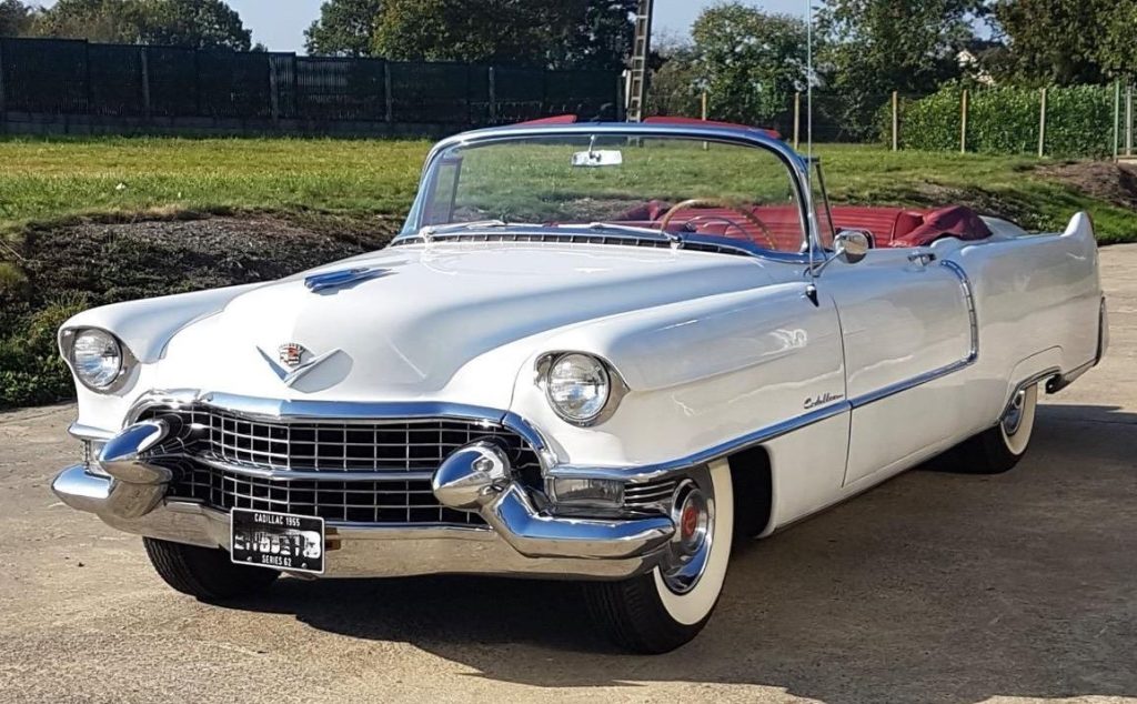 Cadillac Series 62 de 1955 faisant partie des voitures de Clint Eastwood