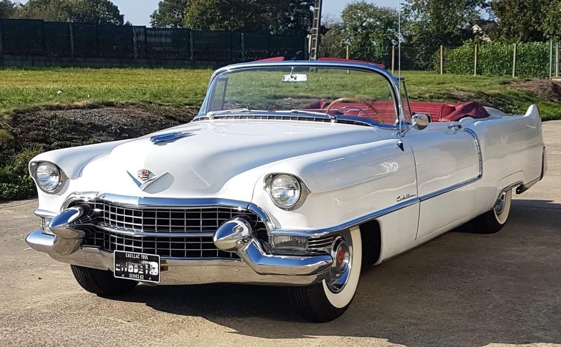 Cadillac Series 62 de 1955 faisant partie des voitures de Clint Eastwood