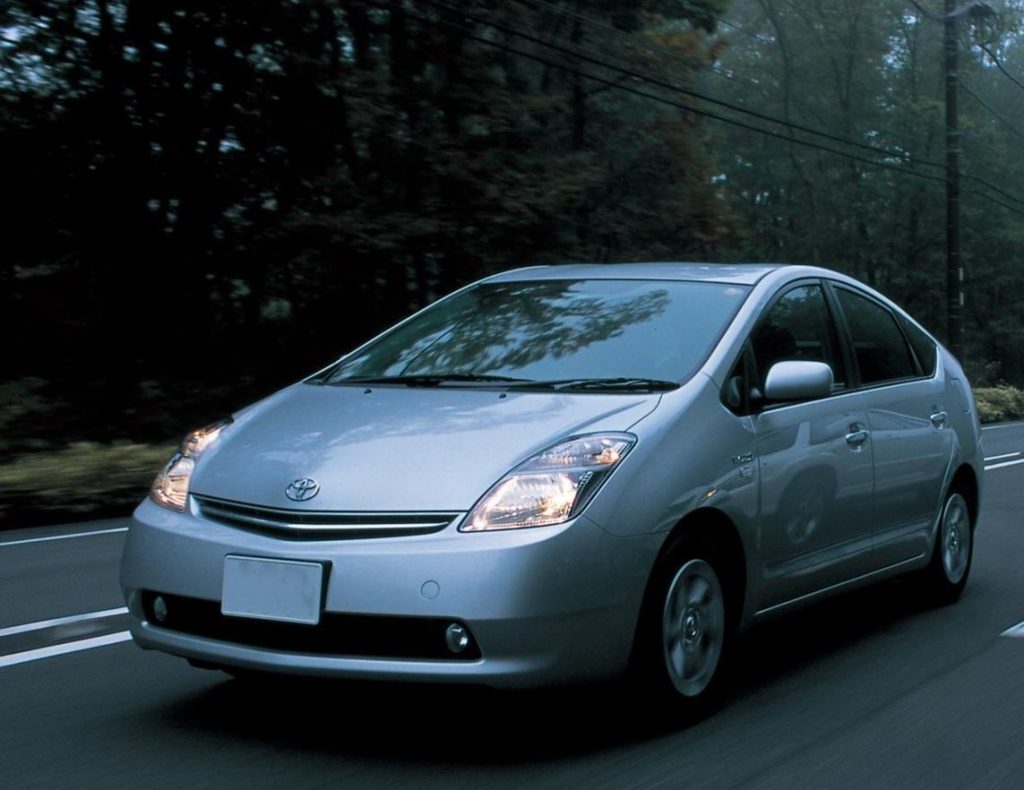Toyota Prius de deuxième génération, l'hybride devenue emblématique des voitures de Leonardo DiCaprio