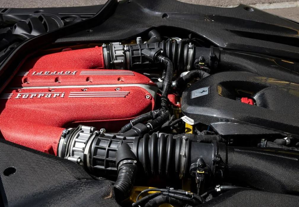 Moteur V12 atmosphérique 6,5 litres de la Ferrari 12Cilindri