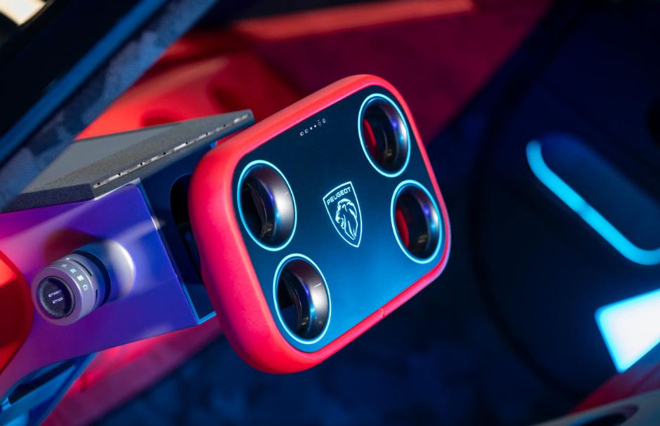Volant Hypersquare du concept Peugeot Polygon avec direction steer-by-wire