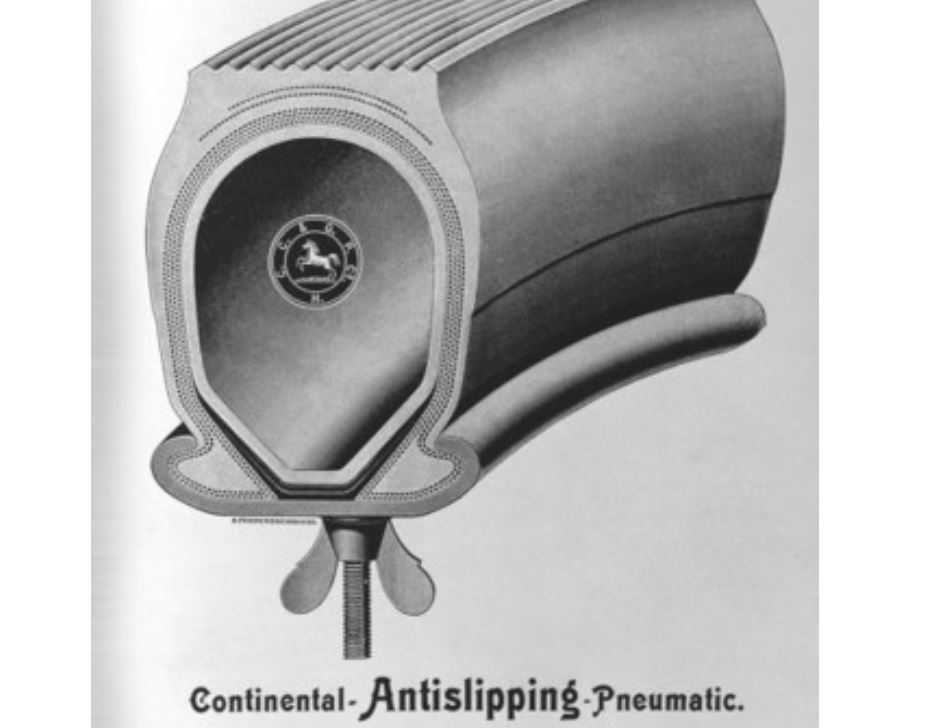 Pneu automobile antidérapant Continental à bande de roulement sculptée en 1904