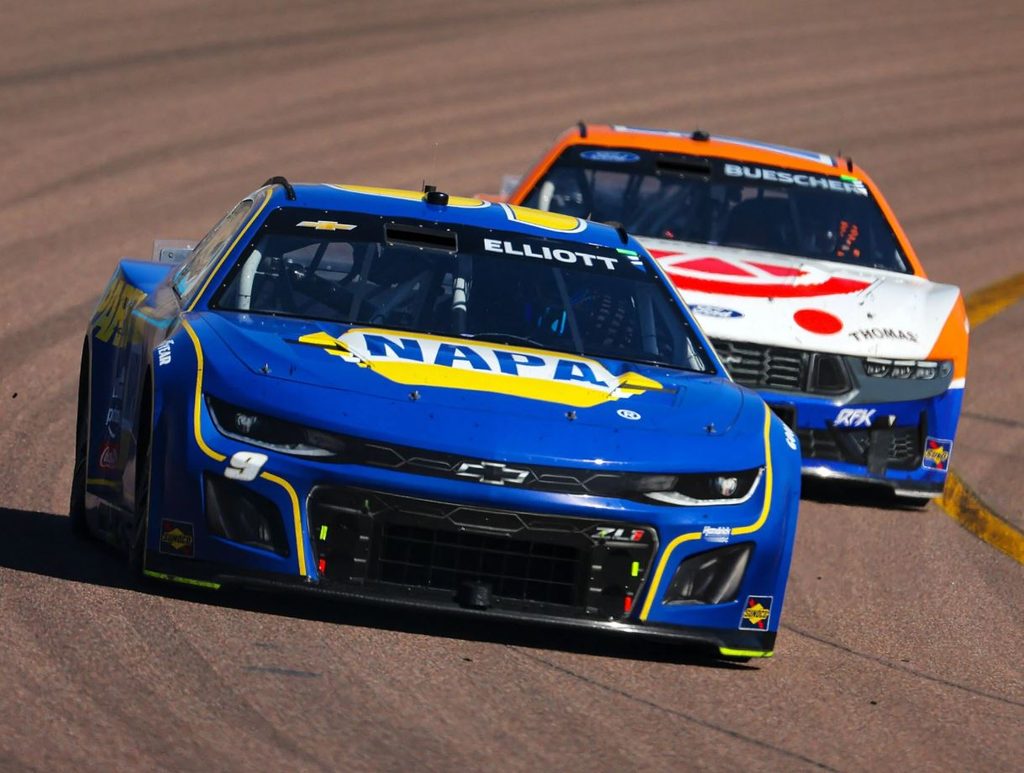 Voiture NASCAR Next Gen en course en 2026