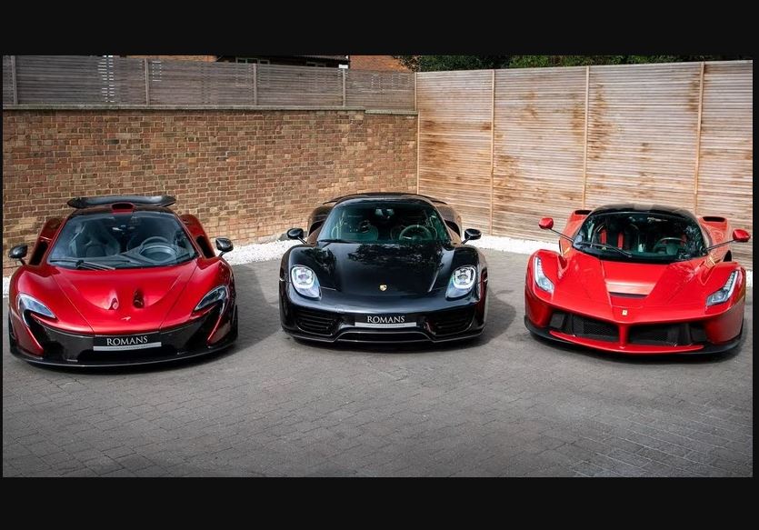 McLaren P1, Porsche 918 Spyder et LaFerrari alignées de face