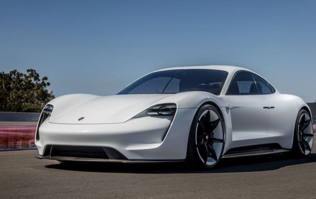 Porsche Taycan électrique, dont l'avenir fait partie des interrogations sur la nouvelle stratégie Porsche