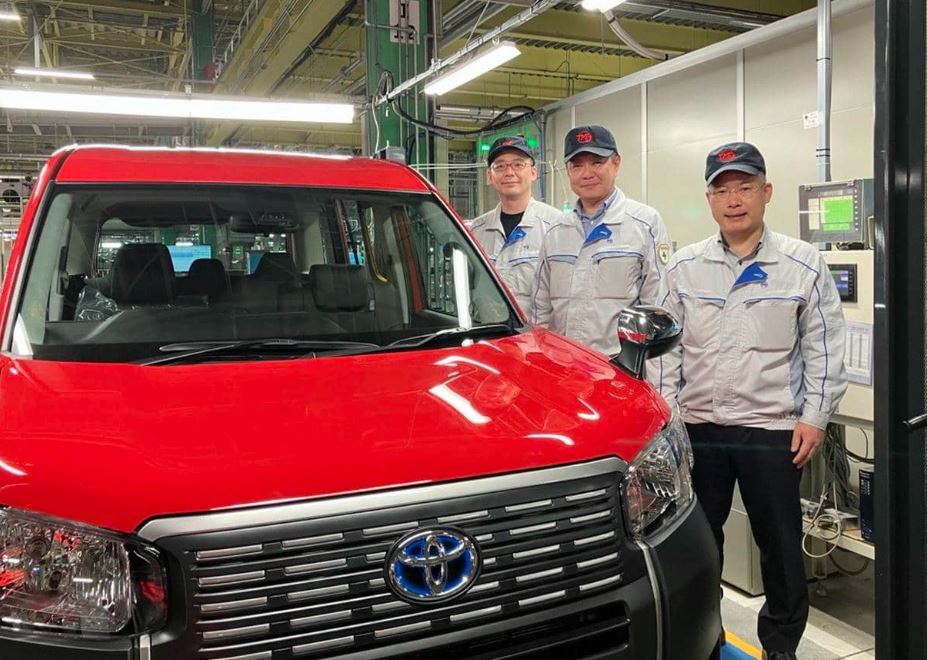 Production Toyota illustrant les principes du kaizen et du contrôle qualité