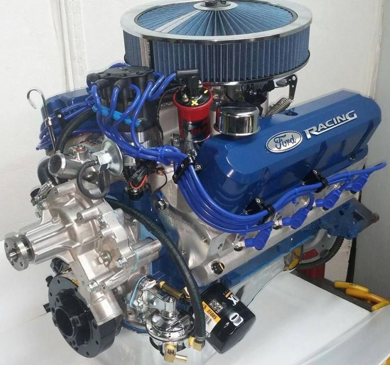 Moteur V8 Ford 363 ci illustrant la tradition mécanique des voitures américaines