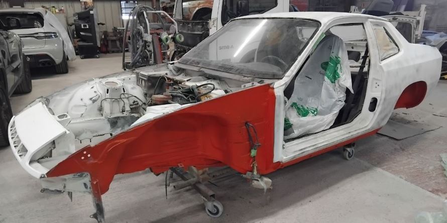 Porsche 924 Turbo de 1981 à restaurer en sortie de grange