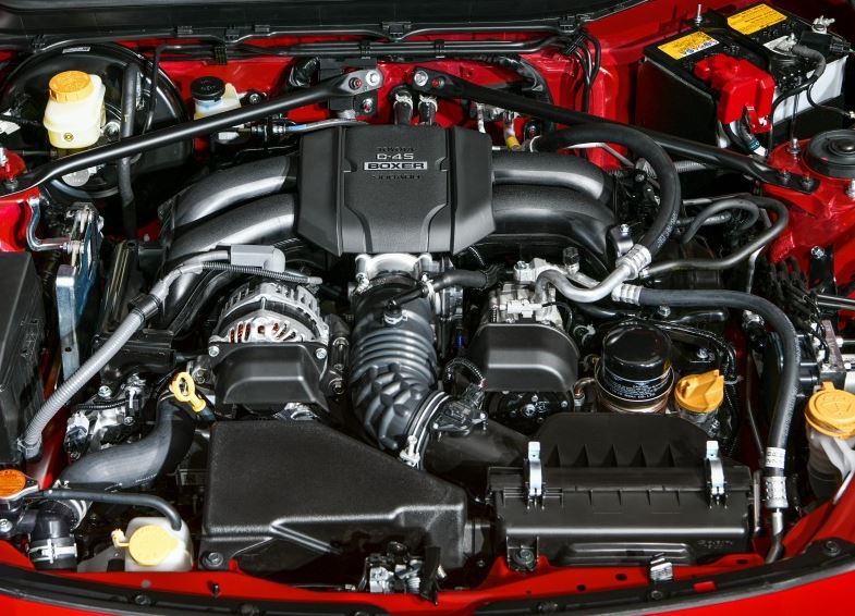 Moteur Boxer 2,4 litres atmosphérique de la Toyota GR86 développant 234 chevaux