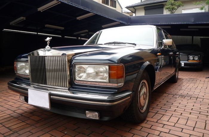 Rolls-Royce Silver Spur, symbole des voitures de luxe possédées par Mike Tyson