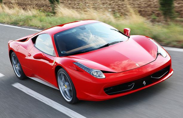 Ferrari 458 Italia rouge, l'une des sportives ayant appartenu à Rafael Nadal