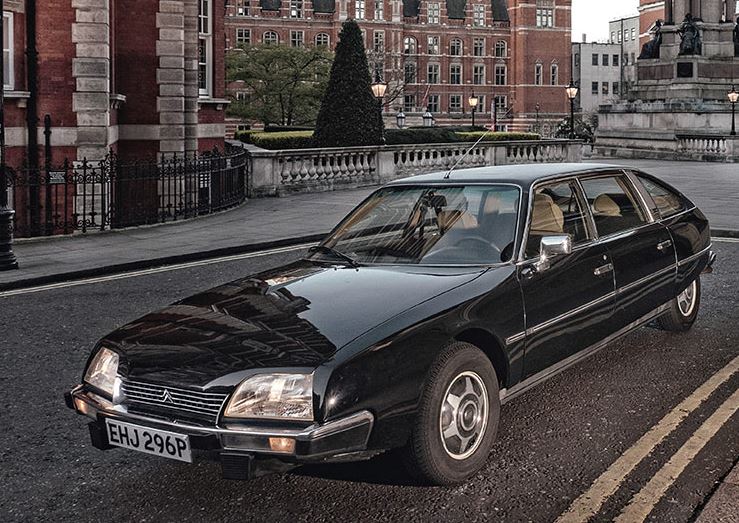 Citroën CX noire, grande routière emblématique des années 1970 et 1980