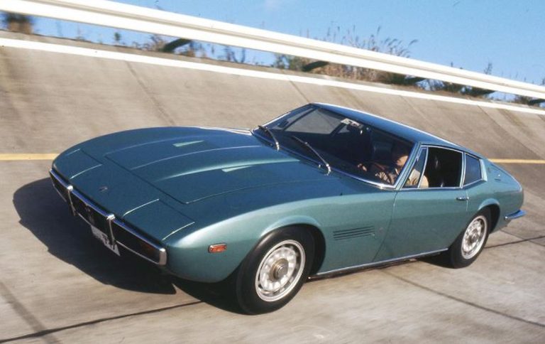 Maserati Ghibli roulante avant gauche