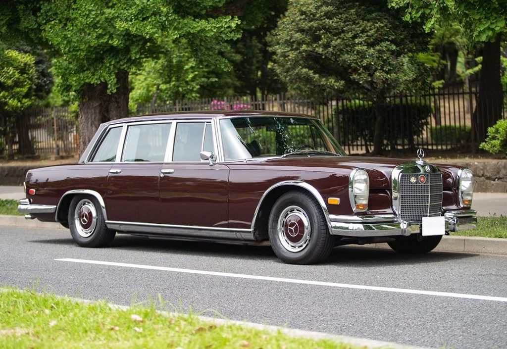 Mercedes 600 W100 limousine, symbole du prestige de la marque