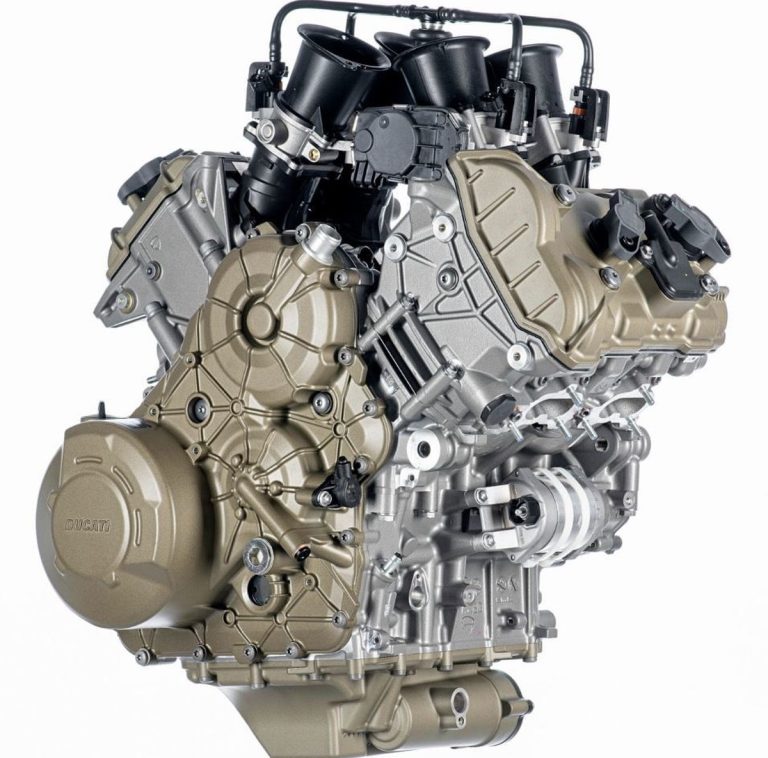 Moteur V4 Ducati moderne avec ses deux bancs de cylindres