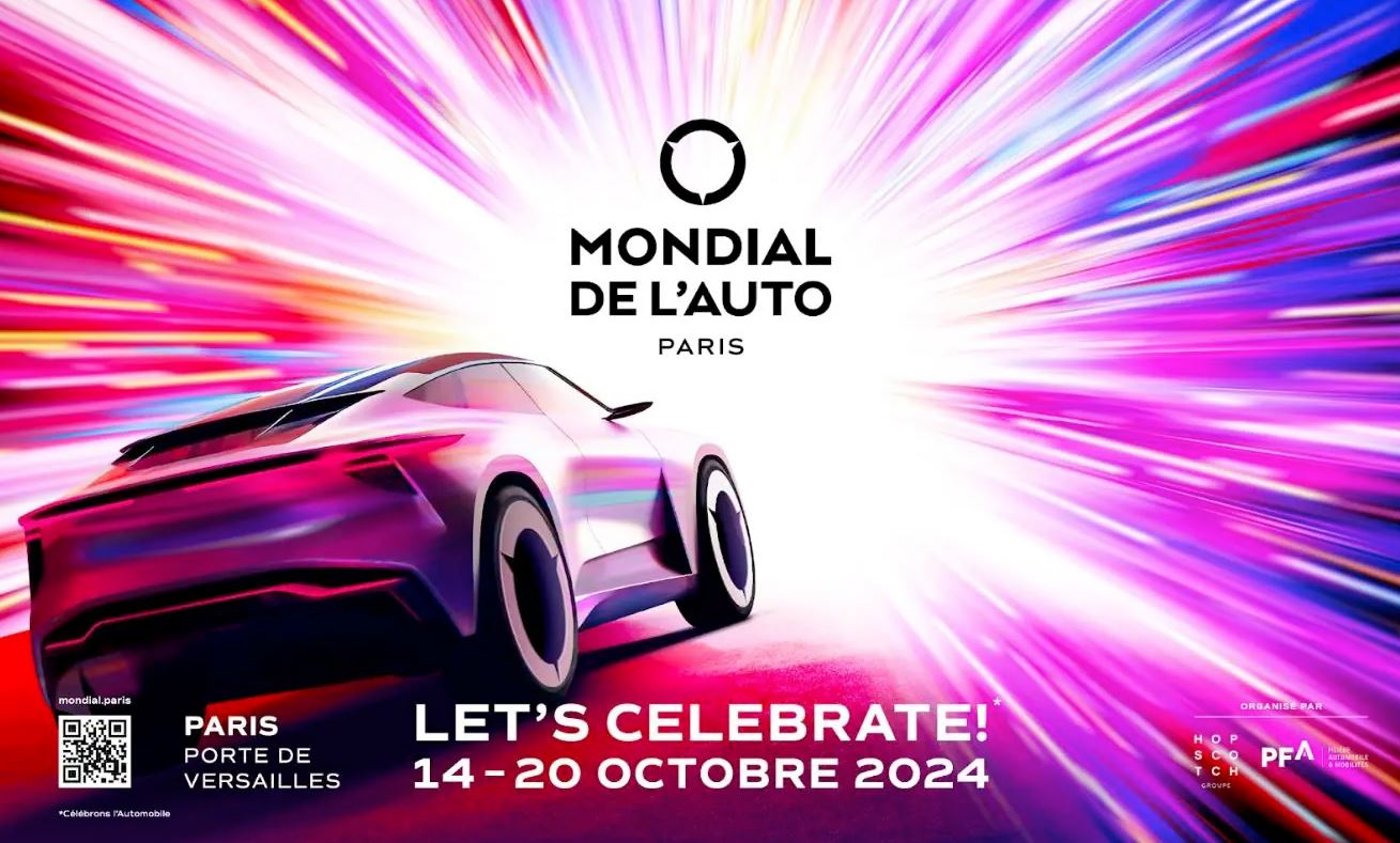 Affiche officielle du Mondial de l’Auto de Paris 2024, avec une voiture sportive futuriste sur fond coloré.