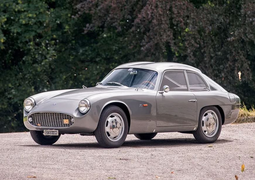 OSCA 1600 GT, sportive routière créée par les frères Maserati