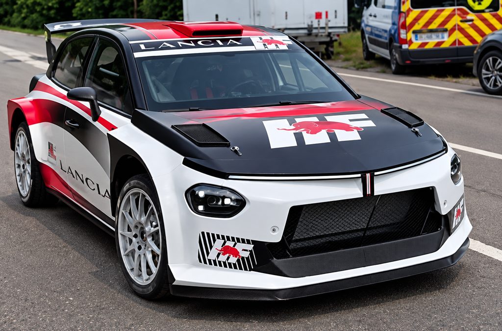 Lancia Ypsilon HF de rallye avec le nouvel emblème HF