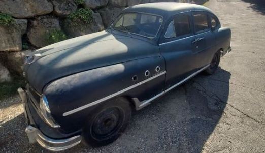 Ford Vedette Vendôme de 1954 avec accessoires Robri, dans son état de conservation