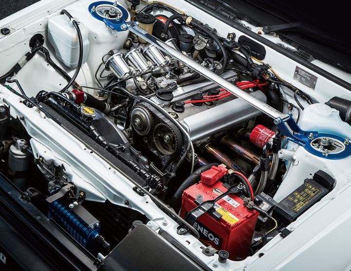 Moteur 4A-GE préparé dans une Toyota Sprinter Trueno AE86