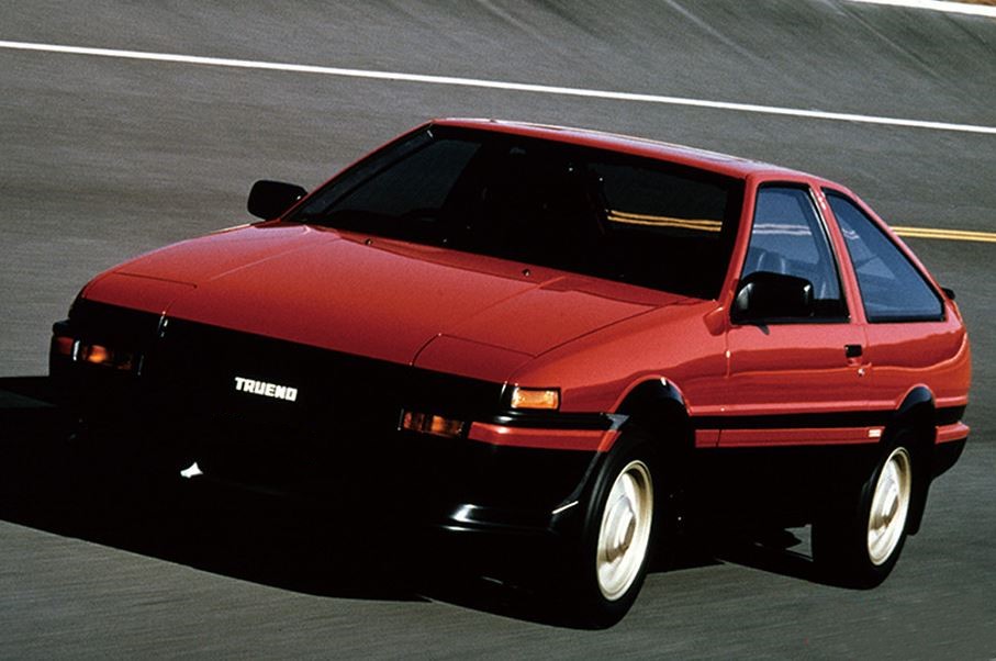 Toyota Sprinter Trueno GT-APEX AE86 dans sa configuration des années 1980